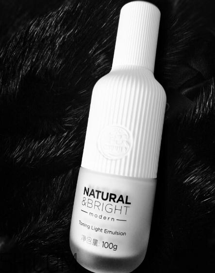 春紀(jì)素顏乳怎么用？春紀(jì)素顏乳使用方法