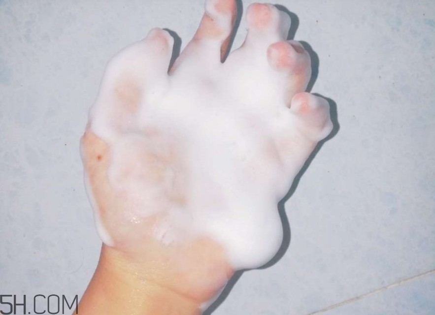 elta md氨基酸潔面乳效果怎么樣 elta md氨基酸潔面乳效果怎么樣