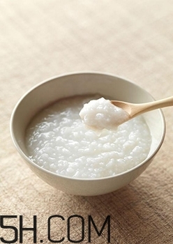 冬季老年人如何養(yǎng)生？老年人養(yǎng)生的注意事項是什么？