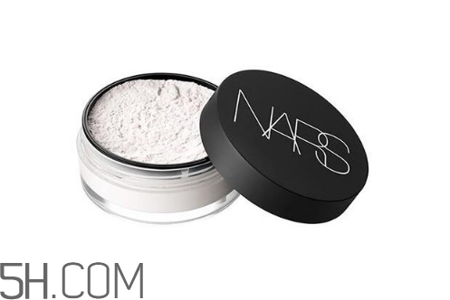 什么情況要用散粉定妝？紀梵希散粉使用方法