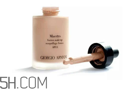 怎么判斷是否要定妝？散粉的正確使用方法