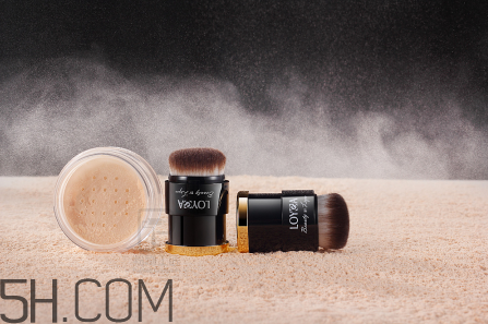 什么情況要用散粉定妝？紀梵希散粉使用方法