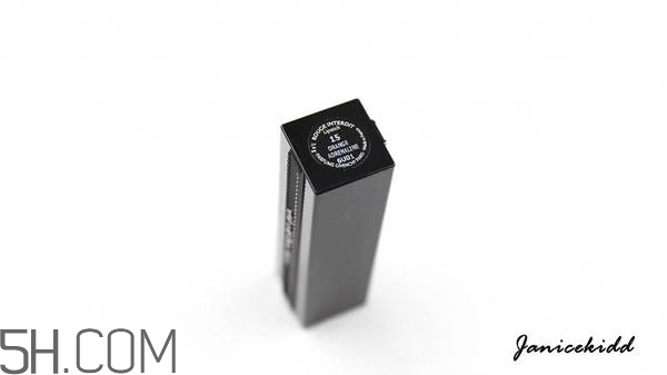 紀(jì)梵希禁忌之吻哪個顏色好看？紀(jì)梵希熱門口紅色號試色推薦