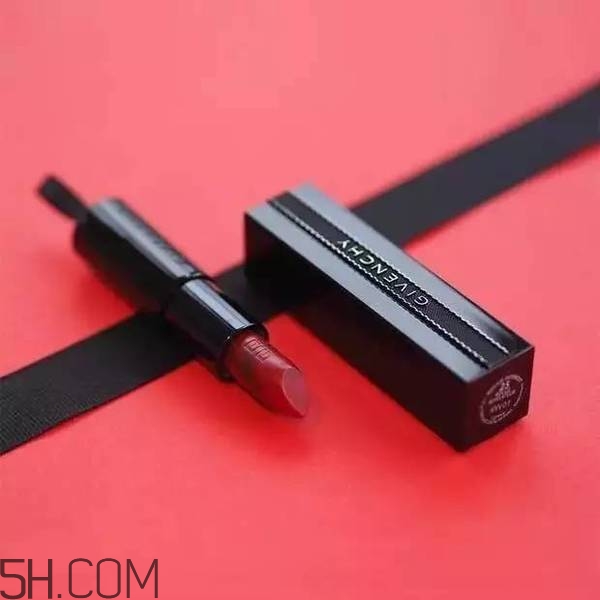 紀(jì)梵希新版禁忌之吻有哪些色號？紀(jì)梵希禁忌之吻霓虹唇膏試色