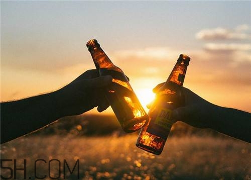 什么時候喝藥酒比較好？喝藥酒有什么禁忌？