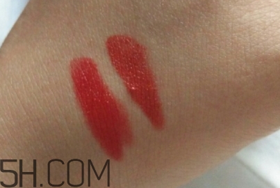 mac小辣椒和迪奧999一樣嗎？mac chili和dior999試色對(duì)比