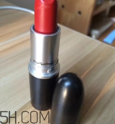 mac小辣椒好看嗎？mac小辣椒試色