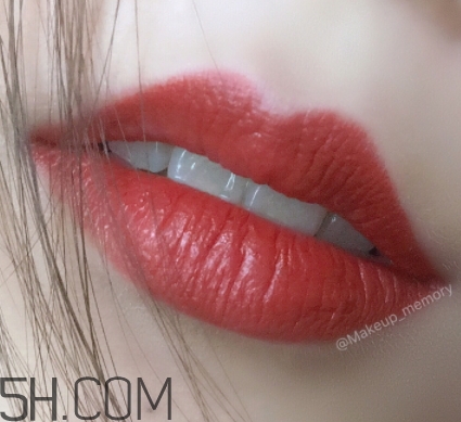 mac小辣椒適合黃皮嗎？mac小辣椒口紅顯白嗎？