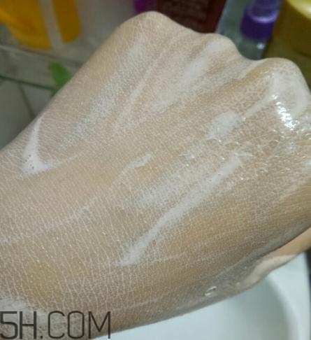 春紀(jì)洗面奶好用嗎？春紀(jì)潔面乳評(píng)測(cè)