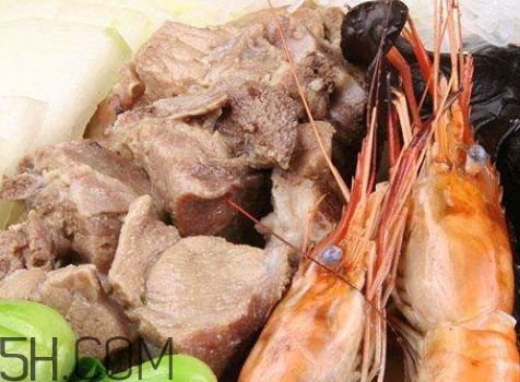 排骨放冷藏還是冷凍 排骨放冰箱冷凍能放多長時間 排骨放冷藏還是冷凍 排骨放冰箱冷凍能放多長時間