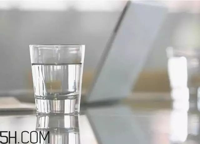 晚上起夜尿多是怎么回事？如何減少起夜次數(shù)？