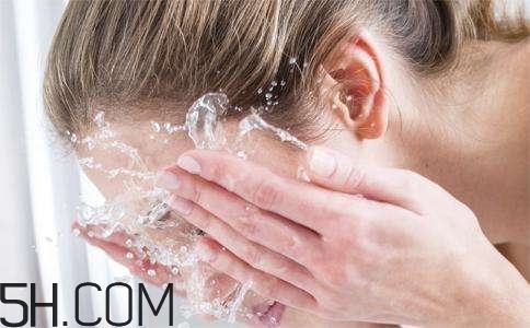 為什么會(huì)皮膚過敏？皮膚過敏是免疫力低嗎？