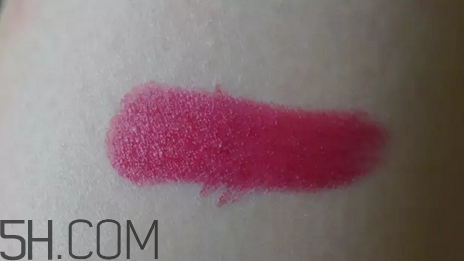 紀(jì)梵希禁忌之吻16號(hào)是什么顏色？紀(jì)梵希哪個(gè)色號(hào)適合黃皮？