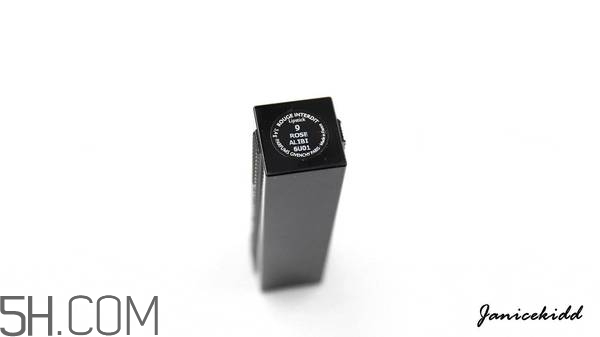 紀(jì)梵希禁忌之吻哪個顏色好看？紀(jì)梵希熱門口紅色號試色推薦