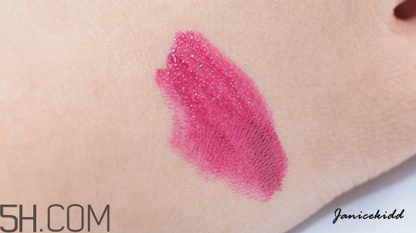 紀(jì)梵希禁忌之吻哪個顏色好看？紀(jì)梵希熱門口紅色號試色推薦