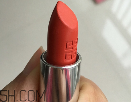 紀(jì)梵希304是西柚色嗎？紀(jì)梵希小羊皮304和317哪個(gè)好看？