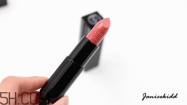 紀(jì)梵希禁忌之吻哪個顏色好看？紀(jì)梵希熱門口紅色號試色推薦