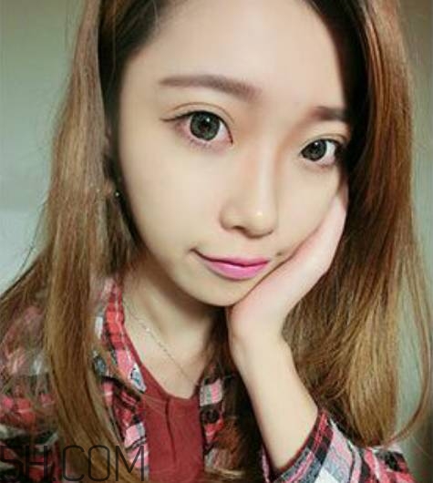 梅子色口紅哪個(gè)牌子好？絲絨口紅怎么涂好看？