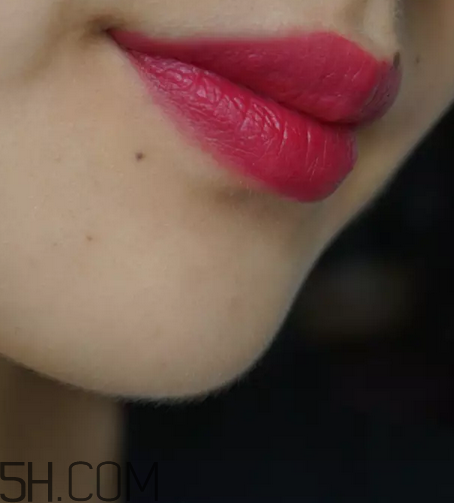 紀(jì)梵希禁忌之吻16號(hào)是什么顏色？紀(jì)梵希哪個(gè)色號(hào)適合黃皮？