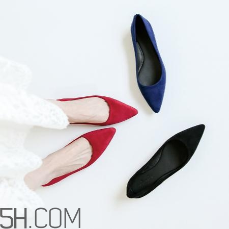 絨面鞋子發(fā)霉怎么處理？絨面鞋子發(fā)白怎么辦？