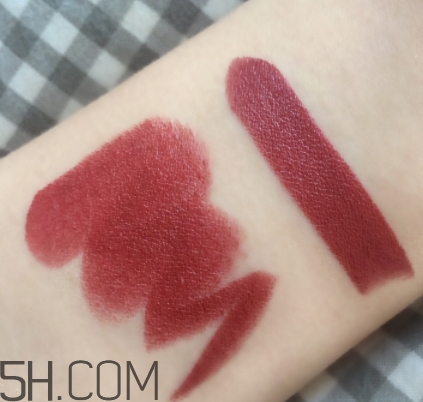 nars mona是啞光嗎？nars mona干不干？