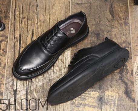 皮鞋被刮壞了怎么修復(fù)？皮鞋刮破皮了怎么辦？