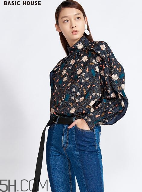 百家好的衣服偏大嗎？百家好衣服可以退嗎？