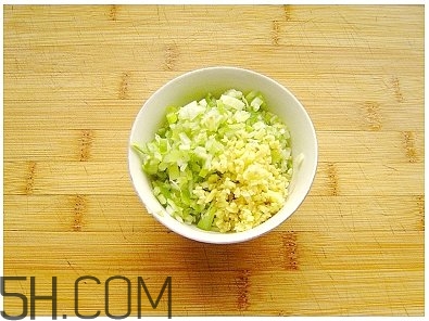 蓮藕可以和豆腐一起吃嗎？蓮藕和豆腐一起吃有什么好處？