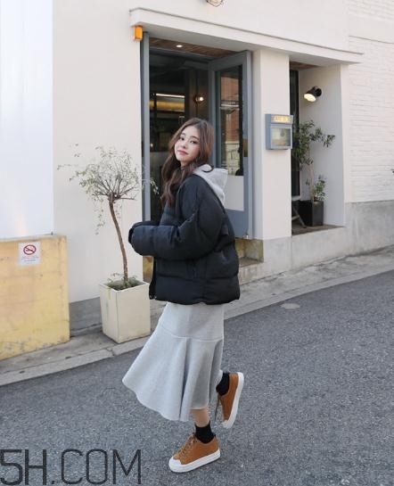 短款棉衣怎樣搭配？短款棉襖穿著搭配圖片