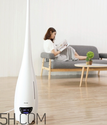 加濕器會(huì)加重體內(nèi)濕氣嗎？濕氣重可以用加濕器嗎？