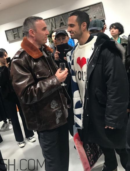 raf simons與dover street聯(lián)名東京獨(dú)占款毛衣多少錢_在哪買？