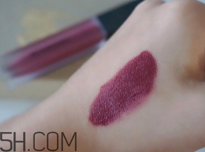 burberry牛血色口紅是幾號？burberry巴寶莉牛血色試色