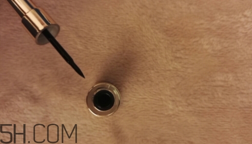 索菲歐是大牌子嗎？索菲歐是什么牌子？