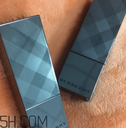 burberry口紅97和93哪個好看？burberry巴寶莉97和93對比