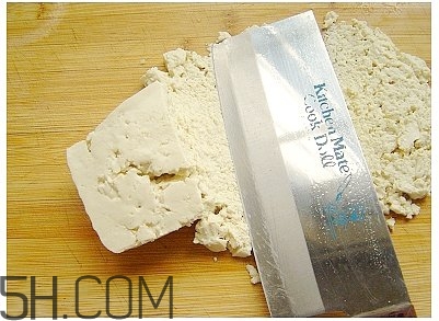 蓮藕可以和豆腐一起吃嗎？蓮藕和豆腐一起吃有什么好處？