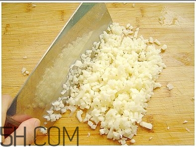 蓮藕可以和豆腐一起吃嗎？蓮藕和豆腐一起吃有什么好處？