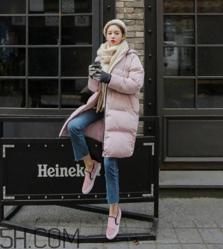 粉色棉服怎么搭配？粉色棉衣搭配圖片