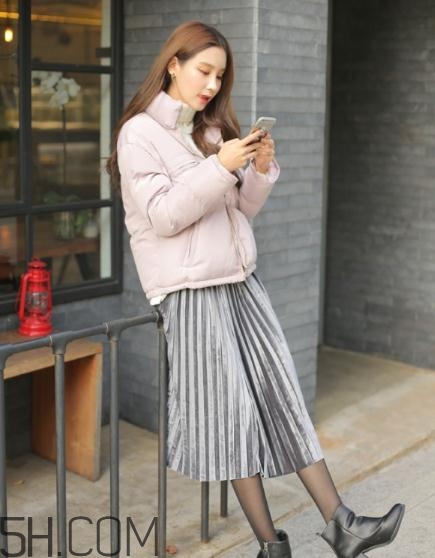 粉色棉服怎么搭配？粉色棉衣搭配圖片