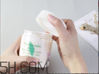 什么身體乳香味持久 比香水還香的身體乳 什么身體乳香味持久 比香水還香的身體乳