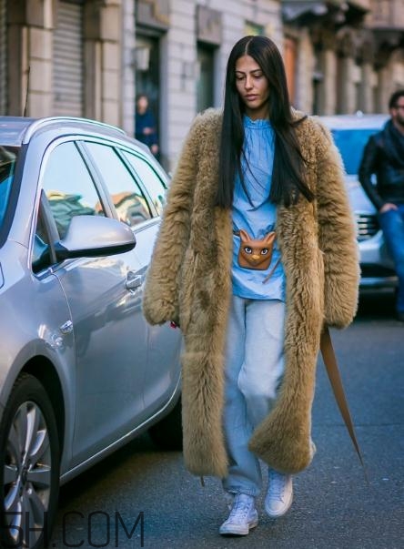 冬天運(yùn)動(dòng)褲配什么鞋子？冬天穿運(yùn)動(dòng)褲怎樣搭配鞋子？