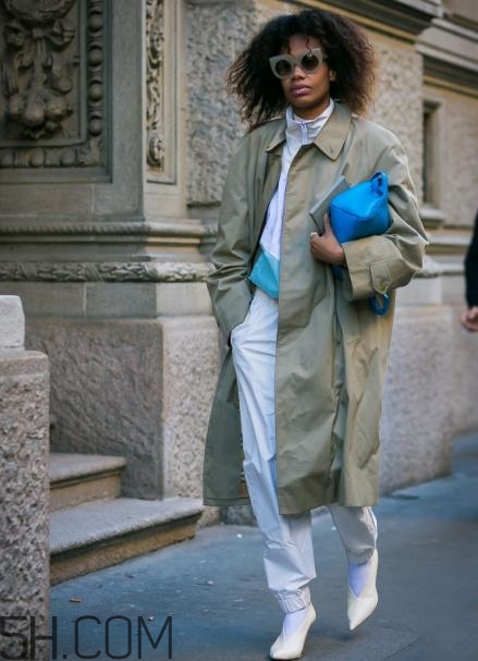 冬天運(yùn)動褲配什么上衣？冬天穿運(yùn)動褲怎么搭配？