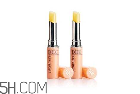 冬季如何選擇潤(rùn)唇膏？天天涂唇膏的壞處