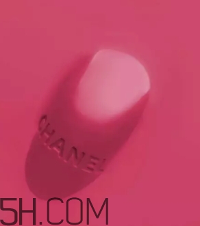 玫紅色口紅適合什么膚色？玫紅色口紅適合黃皮嗎？