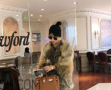 皮草會(huì)掉色嗎？皮草掉色了怎么修復(fù)？