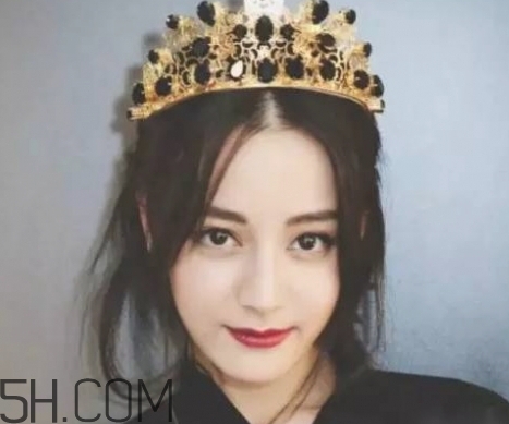 玫紅色口紅配什么眼影？玫紅色口紅眼影顏色搭配