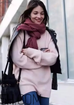 勃艮第紅怎么搭配？勃艮第色搭配什么顏色好看？