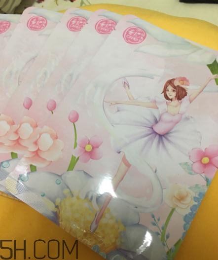 春紀(jì)奇遇彈力面膜好用嗎？春紀(jì)奇遇彈力面膜評(píng)測(cè)