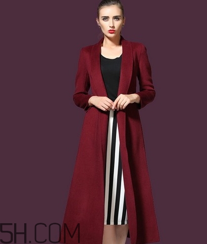 勃艮第紅怎么搭配？勃艮第色搭配什么顏色好看？