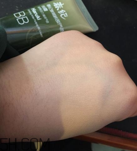 春紀(jì)bb霜好用嗎？春紀(jì)bb霜評(píng)測(cè)