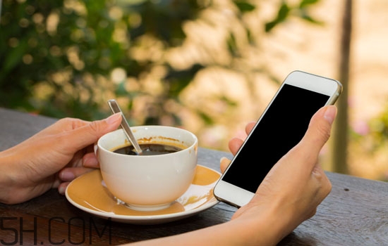 女性喝咖啡好嗎？女性喝咖啡的好處和壞處？